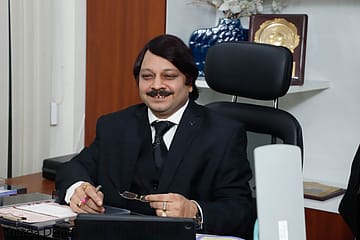 Dr Shriyans Jain- The Man Behind the World-Leading Sexologist Clinic Chain - Dr S.K. Jain's Burlington Clinic Pvt. Ltd.