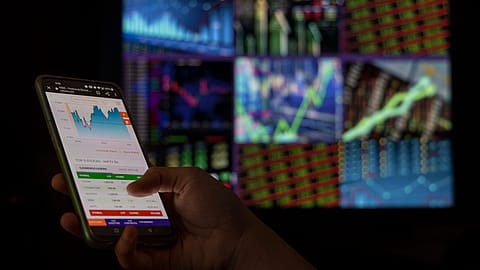 Godrej Industries shares gain 1.26% to ₹882.65 on the BSE.