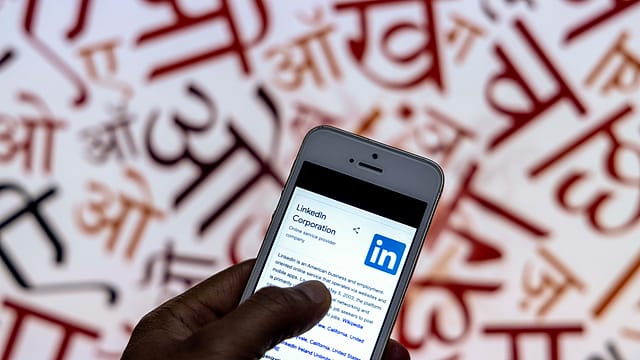 LinkedIn goes desi: Launches in Hindi