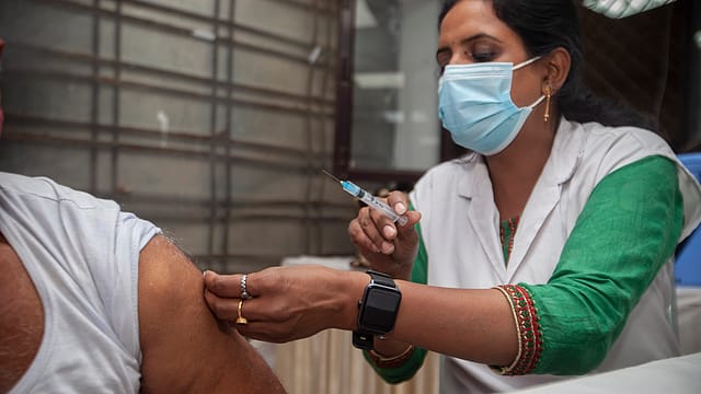 Economic Survey 2023: India administered over 220 crore Covid-19 vaccines Economic Survey 2023: India administered over 220 crore Covid-19 vaccines