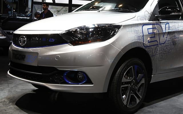 Can Tata Motors achieve zero debt amidst EV ramp up?