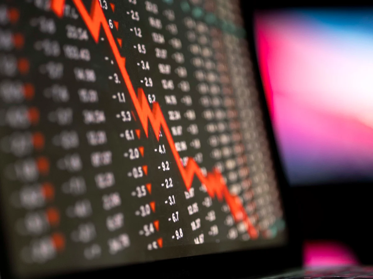 Shares of IIFL Finance fell as much as 5% in opening trade to hit a low of ₹315.80 on the BSE.
