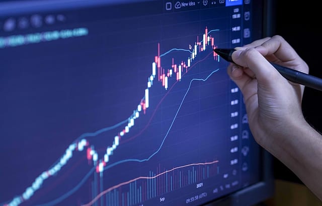 Sensex, Nifty rise for 3rd session; Medplus surges 40% on debut