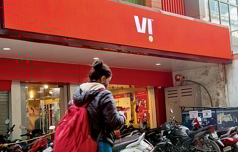 Vodafone Idea notched the highest losses at ₹44,233 crore among Fortune 500 companies in 2021.