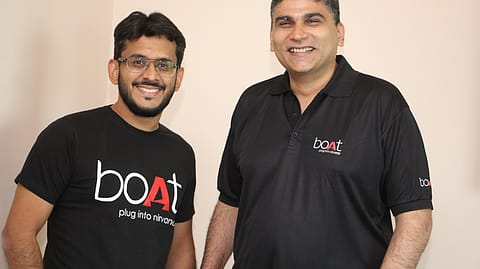 boAt co-founders Aman Gupta (left) and Sameer Mehta