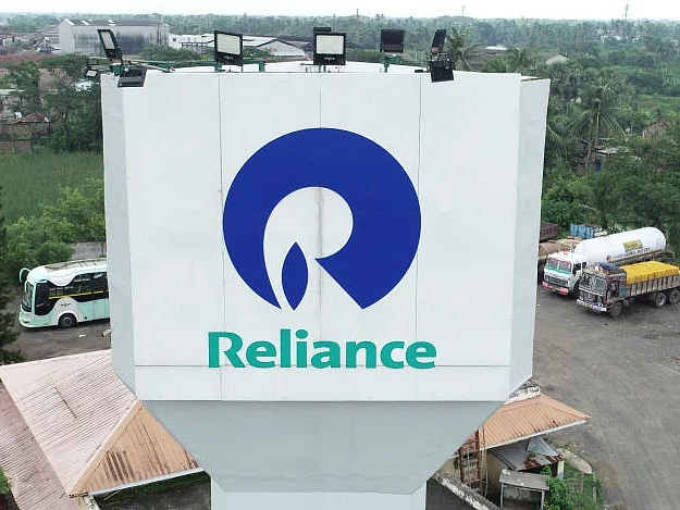 RIL is developing 5,000 acres of land in Jamnagar, Gujarat to build Dhirubhai Ambani Green Energy Giga Complex.