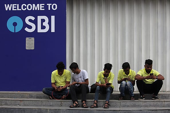 Fiscal deficit could narrow to 6.3% in FY23: SBI