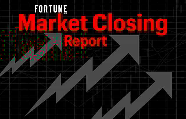 Sensex ends 657 pts higher, Nifty above 17,450; Maruti, IndusInd, HDFC Bank lead rally