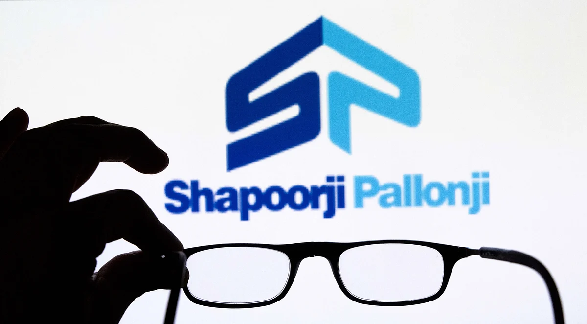 The share price of this midcap stock jumped to ₹6,645 on January 11, 2021, from ₹1,600 on the same day last year.