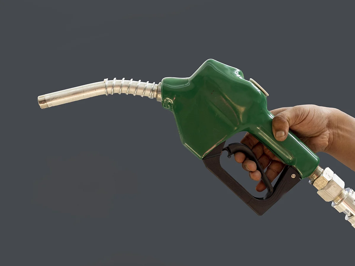 The export of diesel, ATF, and petrol incurs this tax if product cracks (or margins) surpass $20 per barrel.