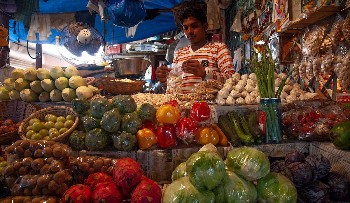 The consumer food price index fell to 9.94% in August from 11.51% in July.