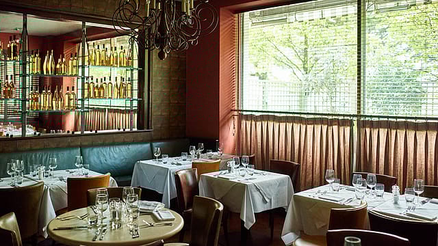 Delhi HC imposes ₹1 lakh cost on restaurant associations in service charge case Delhi HC imposes ₹1 lakh cost on restaurant associations in service charge case