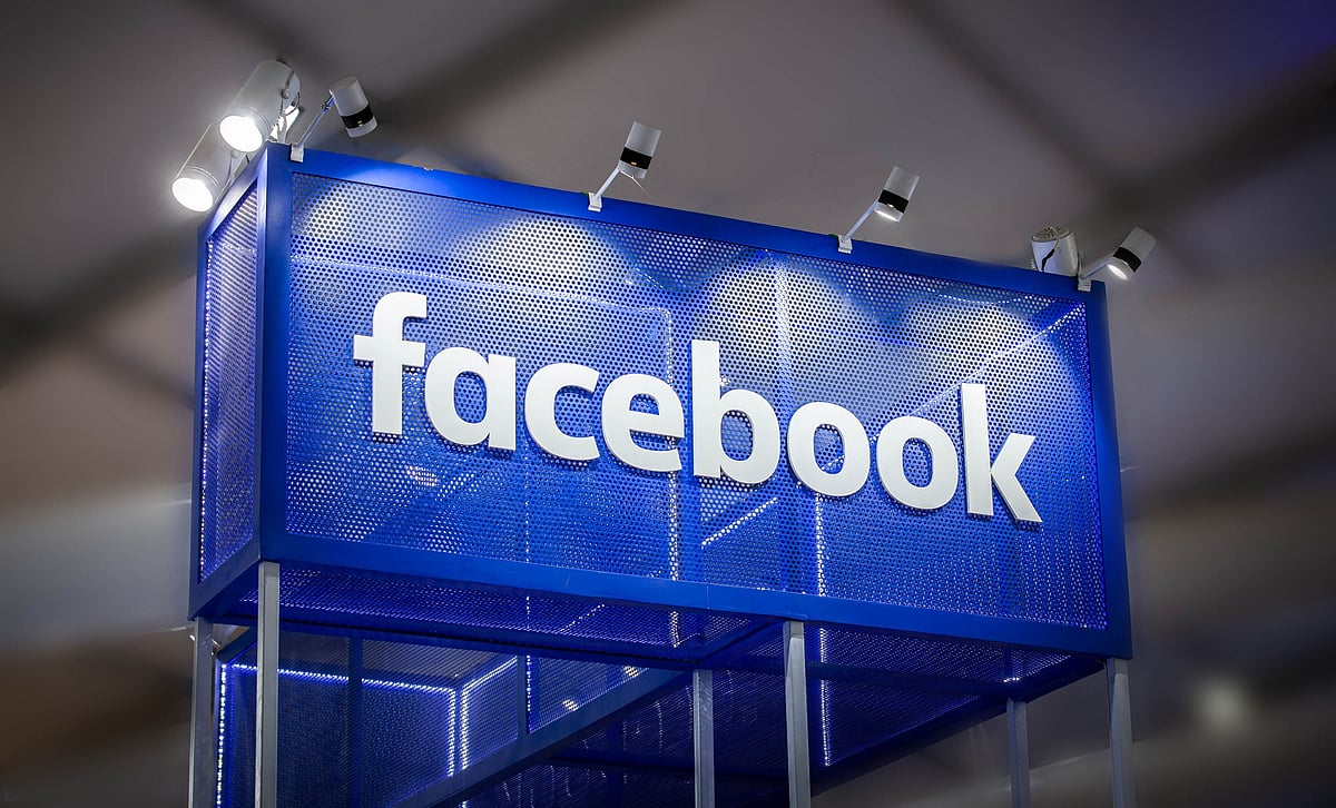 Meta Q3 revenue falls 4% to $27.71 bn; profit dips 52%