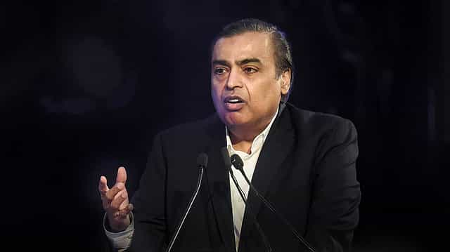 RIL to invest ₹75,000 cr in UP in next 4 yrs: Mukesh Ambani