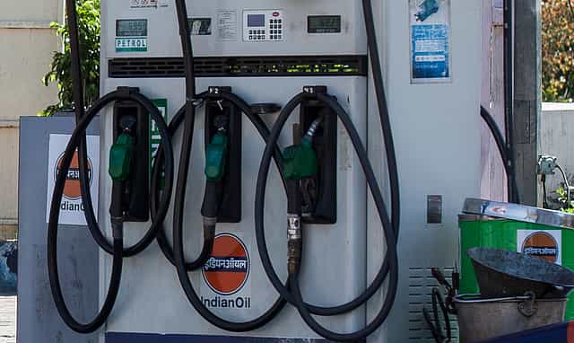 Govt scraps windfall tax on domestic crude, hikes export duty on diesel 