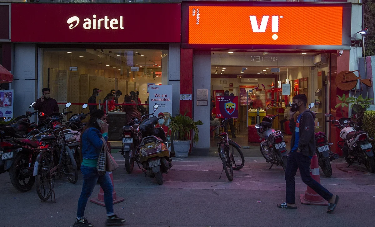 Both Airtel and Vodafone Idea have revealed plans to increase tariffs sometime in 2022.
