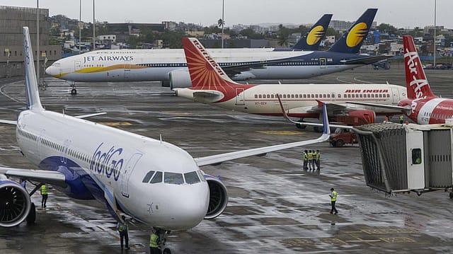 Jet fuel prices soar to record high after 5.2% hike Jet fuel prices soar to record high after 5.2% hike