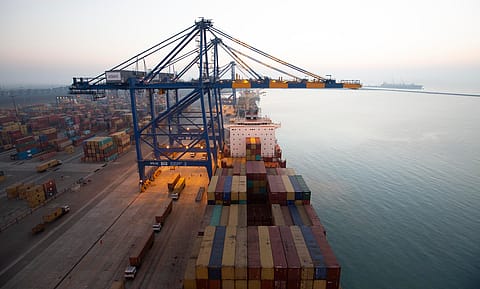 On January 2, it was reported that APSEZ announced its goal of achieving cargo volumes exceeding 400 MMT.