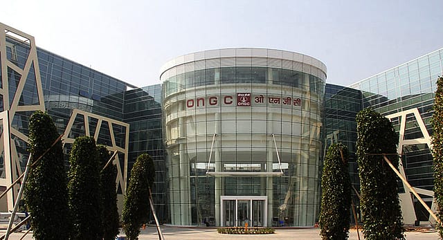 ONGC in aggressive oil & gas discovery drive; to bring in global partners