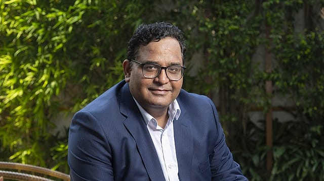 Macquarie slashes Paytm share target price to ₹450 Macquarie slashes Paytm share target price to ₹450