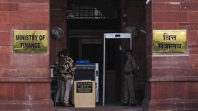 2,562 complaints against illegal lending apps, Maharashtra tops list: Fin Min 2,562 complaints against illegal lending apps, Maharashtra tops list: Fin Min