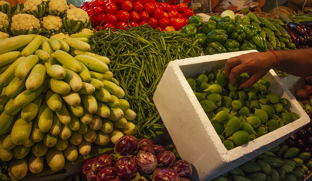 Retail inflation jumps to 6.95% in March on higher food prices