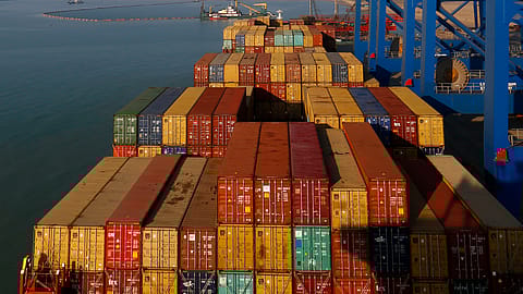 Key contributors to improved timelines include the “Path to Promptness” framework—featuring advanced filing, RMS-based facilitation, AEO accreditation, and Direct Port Delivery (DPD).