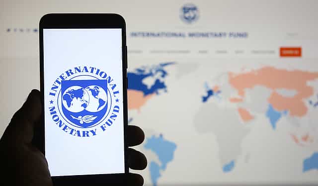 IMF cuts India’s FY23 economic growth forecast by 80 bps to 7.4%