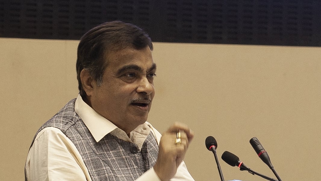 Toll plazas 60 kms apart to shut in 3 months: Nitin Gadkari