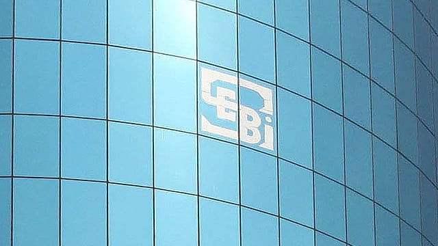 SEBI expands T+0 settlement cycle to top 500 scrips — Know key details SEBI expands T+0 settlement cycle to top 500 scrips — Know key details