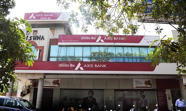 Axis Bank Q4 profit rises 54% to ₹4,118 cr; NII grows 17%