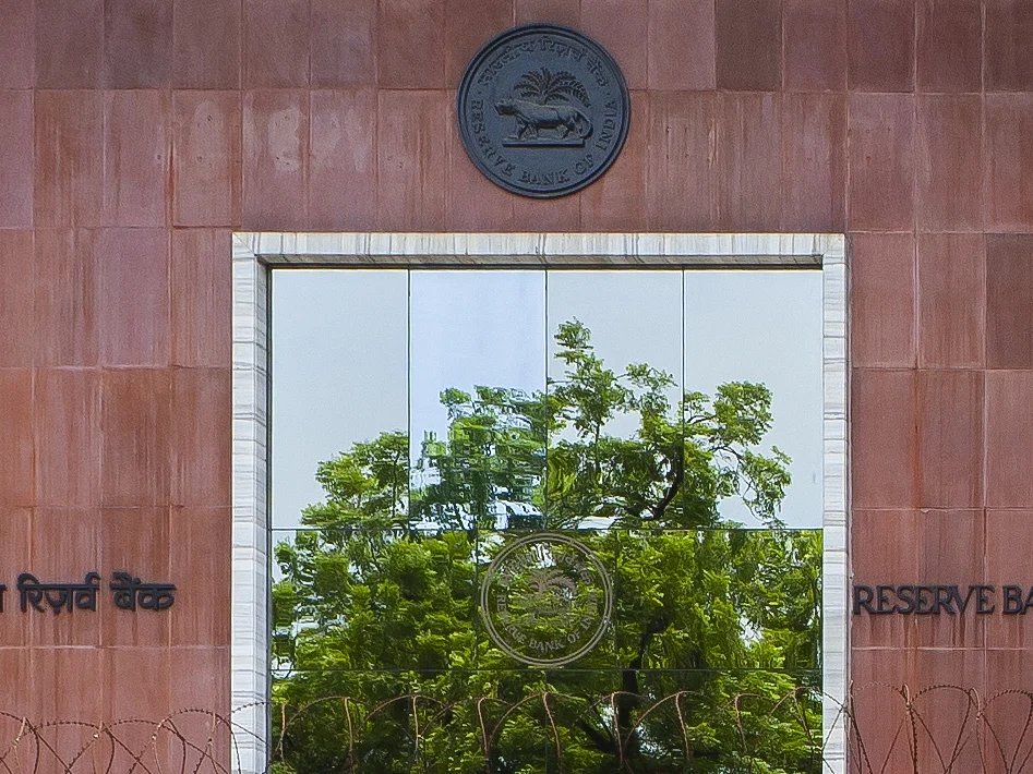 MPC kept the repo rate unchanged at 6.5% in April.