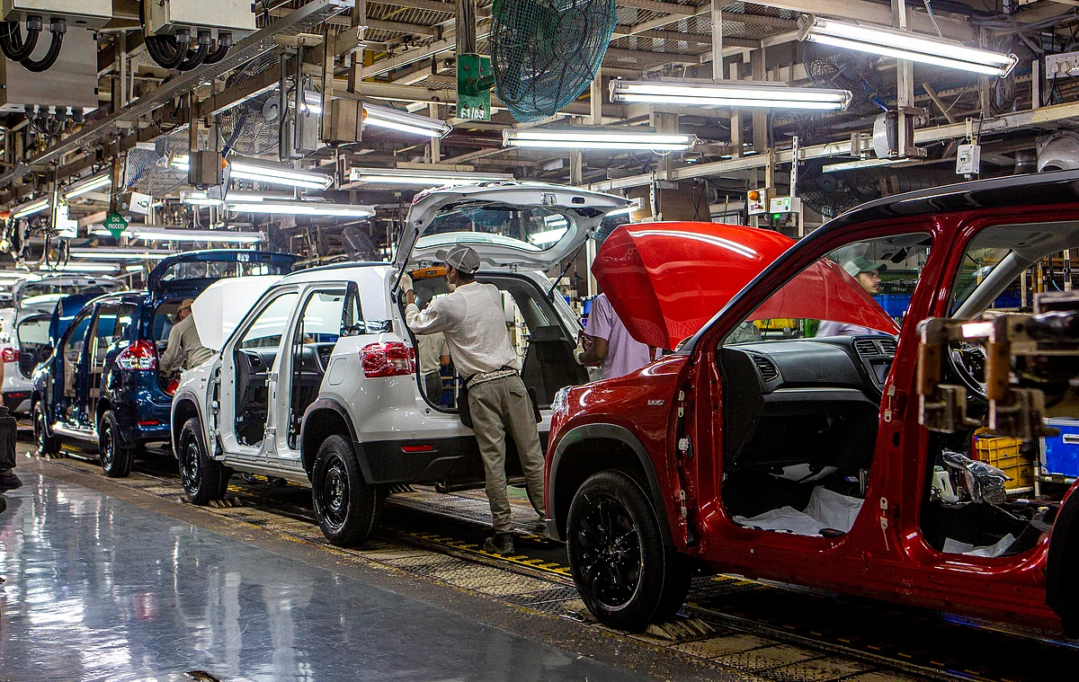 The industry has a stock of 2,93,300 units for 30 days. 