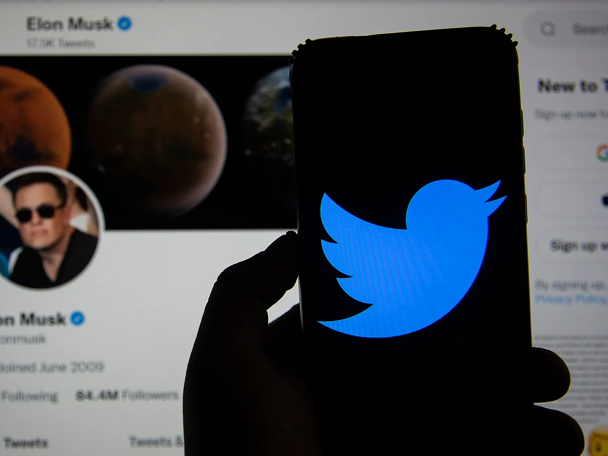 Elon Musk apologised for Twitter being super slow in many countries.