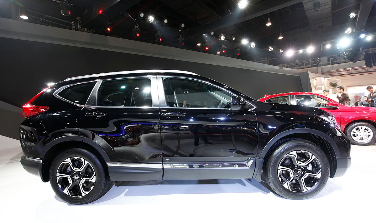 Steep price hike due to BSVI-II; auto sector must stay cautious: FADA