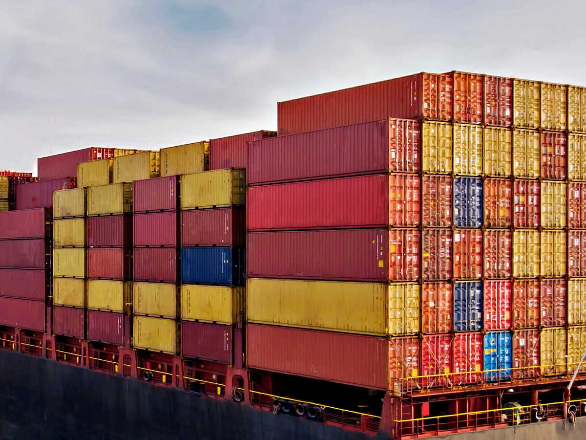 Two out of top five Indian exports are directly dependent on import of commodities like crude, gold, and diamonds.