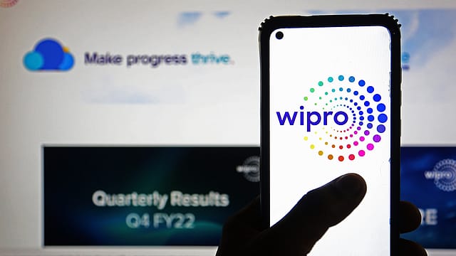 Wipro Q2 results: Profit falls 9% to ₹2,659 crore; revenue jumps 15% Wipro Q2 results: Profit falls 9% to ₹2,659 crore; revenue jumps 15%