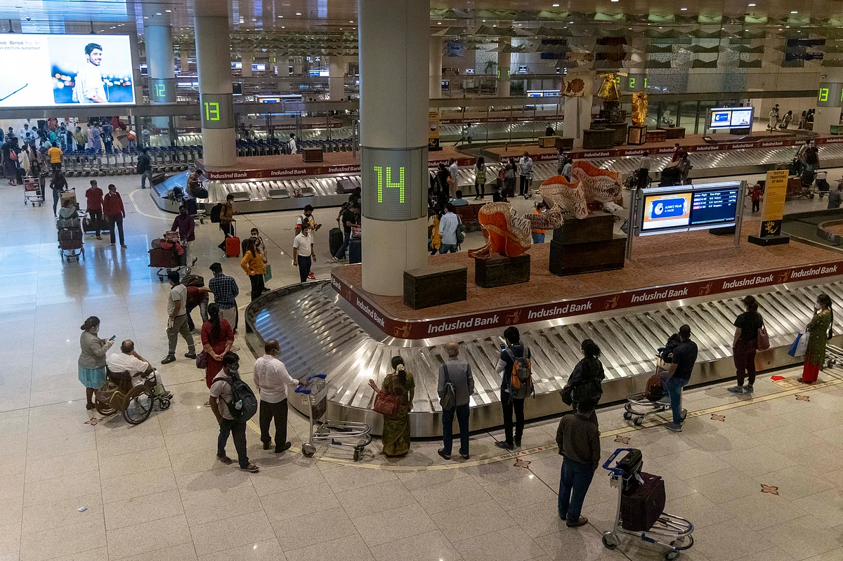 In March, IndiGo carried maximum of 58.61 lakh passengers, retaining the highest market share at 54.8%