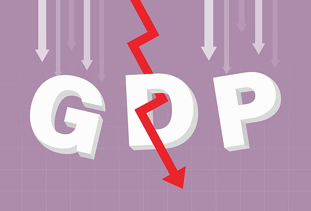 U.S. Q1 GDP contracts 1.4%: Is the economy heading towards recession?