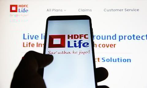 HDFC Life shares jump 4.5% to ₹606  on the BSE