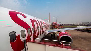 SpiceJet shares surge 9% today; here’s why