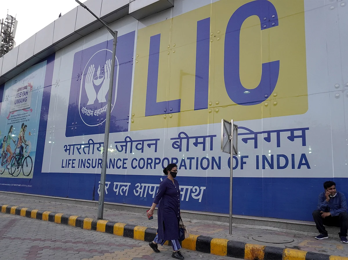 The total amount invested in Adani Group amounts to ₹36,474.78 crore, says LIC.
