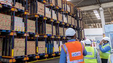 Edible oil volumes remained flat due to sluggish demand.