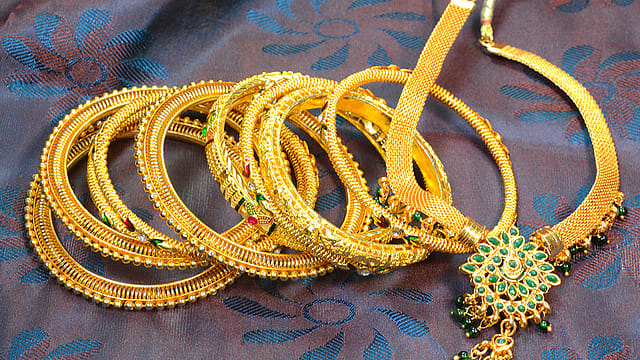 Gold jewellery retail volumes may fall 5% in FY23: Crisil Gold jewellery retail volumes may fall 5% in FY23: Crisil