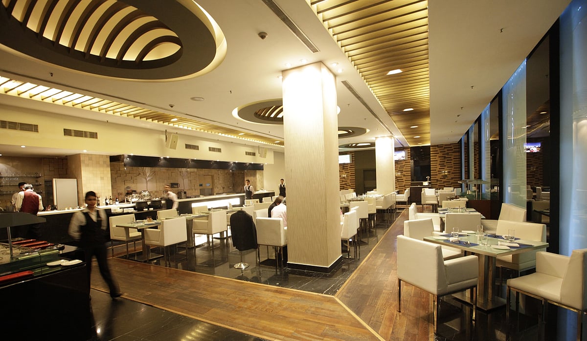 Delhi HC stays govt's guidelines on service charge at restaurants