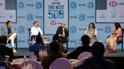 (From left) Dinesh Thakkar,
CMD, Angel One; VS Gannamani
CMD, Addeco India; Binu Rajendran, director, Walkaroo; Bhuvana Subramanyan, CMO, Randstad India; and Bhuvana Subramanyan, CMO, Randstad India.