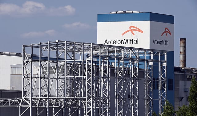 ArcelorMittal overcomes obstacles, expands steel, petchem business
