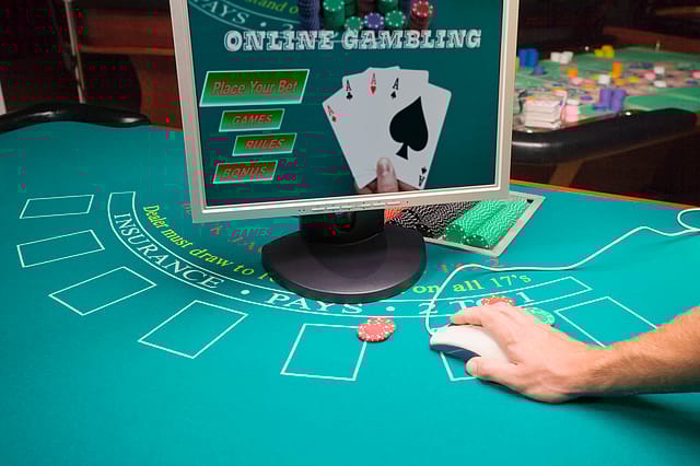 Govt advisory prohibits online betting ads