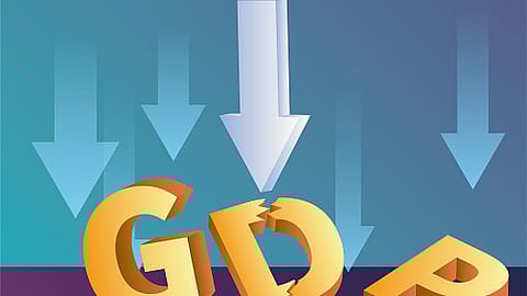 The primary culprit that dragged the GDP growth in the quarter was the measly growth of 4% in the manufacturing sector.