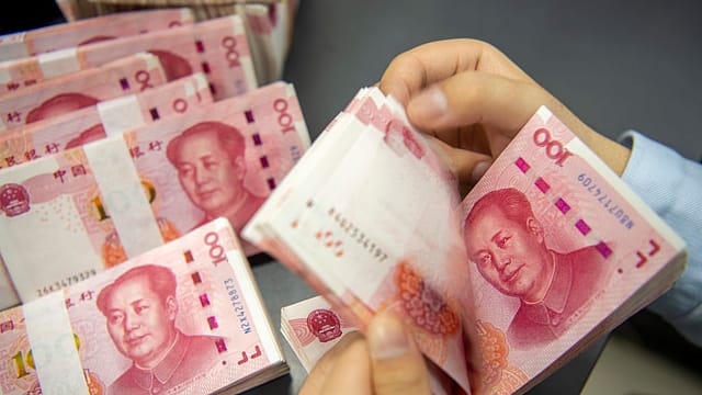 Rural banks in China freeze savings of depositors amid cash crisis Rural banks in China freeze savings of depositors amid cash crisis